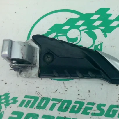 Foto de Reposapies trasero derecho Honda SH 125 2018 referencia 327-24-48791