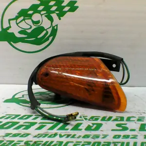 Foto de Intermitente delantero derecho Honda Vision 75 2T referencia 184-17-36088 foto 6