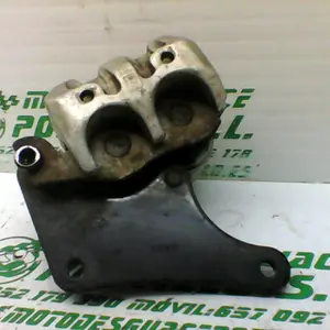 Foto de Pinza de freno delantera Kymco Bet&win 125 referencia 321-19-38859 foto 14
