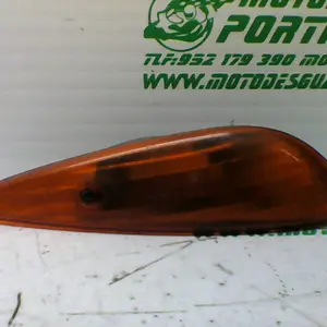 Foto de Intermitente trasero izquierdo Peugeot Elyseo 50 referencia 191-21-30197 foto 11