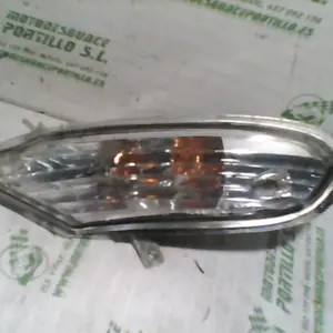 Foto de Intermitente trasero derecho Kymco Grand dink 125 referencia 166-20-36170 foto 8