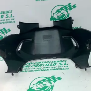 Foto de Carcasa bajo asiento Yamaha Bws 50 referencia 216-21-37997
