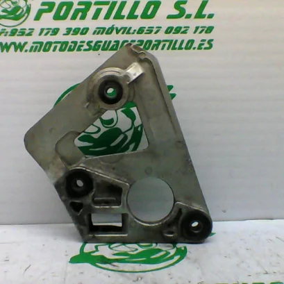 Foto de Estribera delantera derecha Suzuki gsx 750 f referencia 165-22-37246