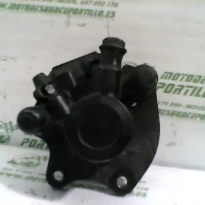 Foto de Pinza de freno delantera Peugeot Kisbee 50 4T referencia 466-22-45030 foto 17