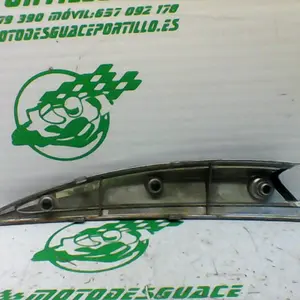 Foto de Embellecedor lateral derecho Piaggio LIBERTY 125 - 05-08 referencia 172-22-37178 foto 4
