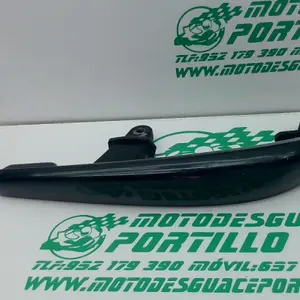 Foto de Asidero izquierdo Yamaha XMAX 250I referencia 283-22-37547 foto 4