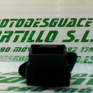 Foto de Interruptor de luz larga/corta Vespa LX 50 2T referencia 71-16-44669 foto 4