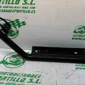 Foto de Soporte de suelo Honda Pcx 125 referencia 407-22-40944 foto 10