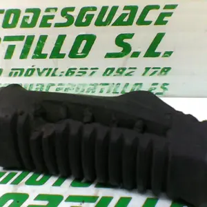 Foto de Reposapies trasero izquierdo Suzuki GS-500-F referencia 166-19-21481 foto 4