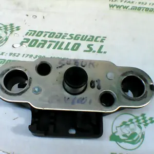 Foto de Cerradura del asiento Suzuki Gsx 600 R referencia 12-16-11832 foto 2