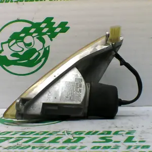 Foto de Intermitente delantero derecho Honda SH 125 00-04 referencia 382-22-39364 foto 3