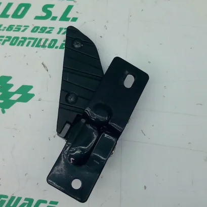Foto de Estribera trasera izquierda con reposapies Benelli MACIS referencia 324-22-39897