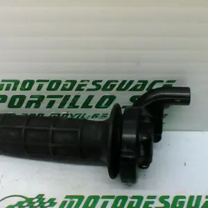 Foto de Puño de acelerador Honda XR-125 referencia 269-19-23047 foto 2