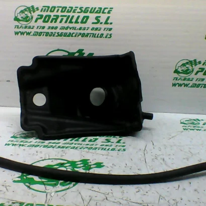 Foto de Rebosadero de gasolina Yamaha xmax 125 16 referencia 339-22-39004