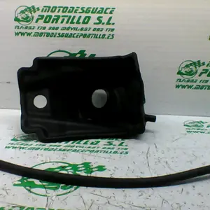 Foto de Rebosadero de gasolina Yamaha xmax 125 16 referencia 339-22-39004 foto 1
