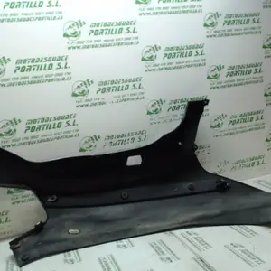 Foto de Carcasa lateral trasera derecha Piaggio X8 125 referencia 86-19-18618 foto 7