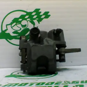 Foto de Pinza de freno delantera derecha Yamaha TRICITY 125I referencia 307-21-35644 foto 4