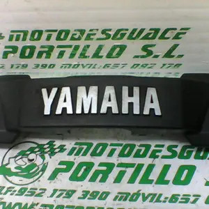 Foto de Embellecedor de horquilla Yamaha YBR 125 i referencia 323-19-24458 foto 5