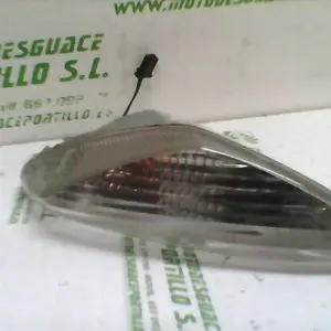 Foto de Intermitente delantero izquierdo Suzuki Burgman 125 referencia 99-23-43575 foto 5