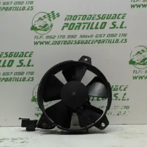 Foto de Ventilador del radiador Yamaha Majesty 125 referencia 80-19-39286 foto 4
