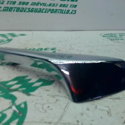 Foto de Embellecedor lateral derecho Piaggio liberty 125 i 2023 referencia 60-26-49310