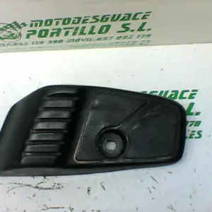 Foto de Reposapies trasero derecho Honda LEAD 100 referencia 26-19-23217 foto 2