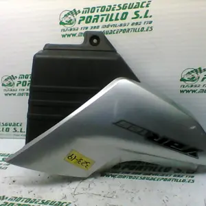 Foto de Carcasa lateral trasera derecha Yamaha YBR 125 i referencia 323-19-24300 foto 7