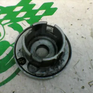 Foto de Embellecedor de cerradura de contacto Kymco Xciting 500 referencia 70-23-42907 foto 2