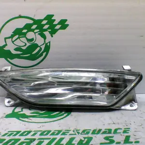 Foto de Intermitente delantero izquierdo Piaggio MP3 250 RL referencia 397-21-40142 foto 3