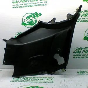 Foto de Carcasa bajo asiento derecho Peugeot Kisbee 50 4T referencia 303-19-34505
