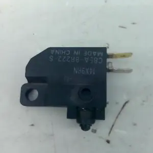 Foto de Sensor de freno delantero Kawasaki Z 900 referencia 6-24-47541