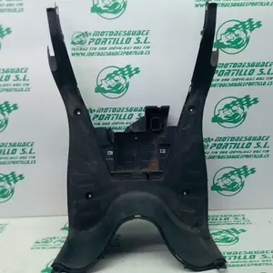 Foto de Suelo Honda SH 125 00-04 referencia 382-22-39401 foto 4