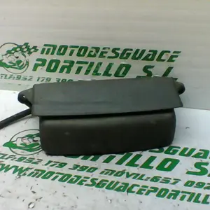 Foto de Luz de matricula Piaggio X9 125 referencia 244-19-24220 foto 5