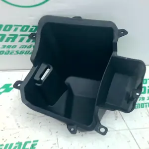 Foto de Guantera Kymco PEOPLE S 125 referencia 369-23-46700 foto 3