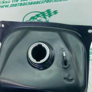 Foto de Deposito gasolina Honda FORZA 125 referencia 396-25-49032 foto 2