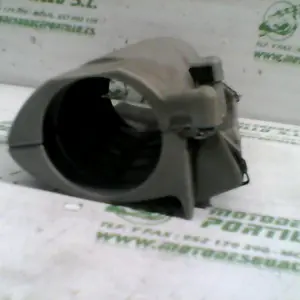 Foto de Embellecedor de horquilla derecha Aprilia Sport city 250 inyeccion 09-10 referencia 161-18-14919 foto 2