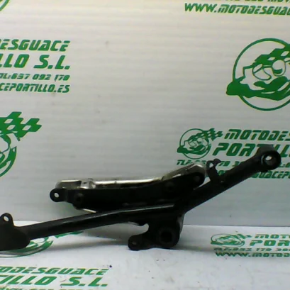 Foto de Soporte de amortiguador Gilera NEXUS 500 04 referencia 15-21-28961