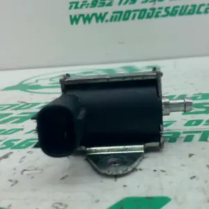 Foto de Bomba de aceite Peugeot Ludix 50 referencia 35-24-47141 foto 5