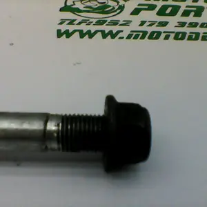 Foto de Eje de rueda delantera Yamaha Cygnus x 125 referencia 40-19-17978 foto 8