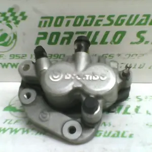 Foto de Pinza de freno delantera Yamaha Majesty 125 referencia 80-19-39334 foto 19