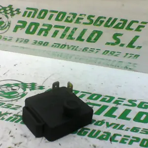 Foto de Rele de intermitencia Malaguti PHANTOM MAX referencia 70-20-25633 foto 2