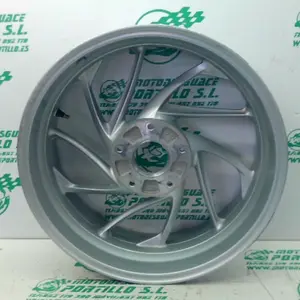 Foto de Llanta trasera BMW K1200R referencia 332-23-45865 foto 2