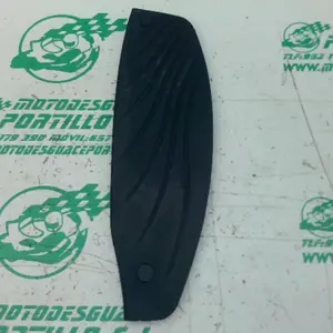 Foto de Alfombrilla izquierda Piaggio BEVERLY 300 I referencia 452-23-46533 foto 3