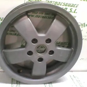 Foto de Llanta trasera Vespa Granturismo 125 referencia 426-22-44656 foto 4