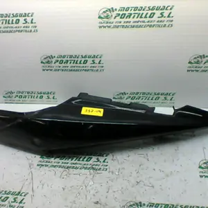 Foto de Carcasa lateral trasera izquierda Suzuki SV 650 S referencia 332-19-24975 foto 4