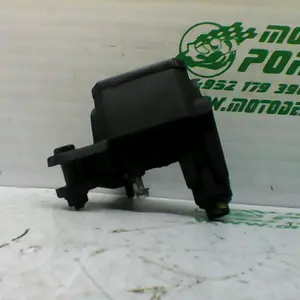 Foto de Bomba de freno delantero Yamaha X MAX 125 referencia 172-19-25127 foto 7