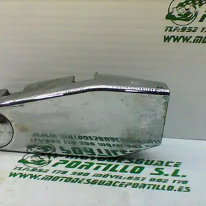 Foto de Protector de basculante Hyosung aquila 650 i referencia 27-19-19341 foto 2