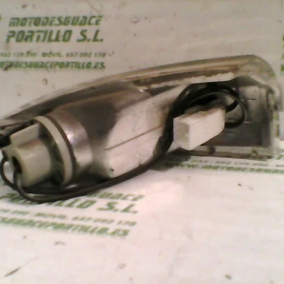 Foto de Intermitente trasero derecho Derbi BOULEVARD 50 2T referencia 159-20-30160