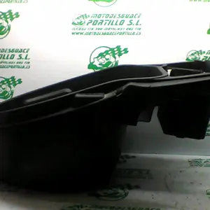 Foto de Porta-casco Piaggio NRG Power 50 referencia 314-20-30525 foto 2