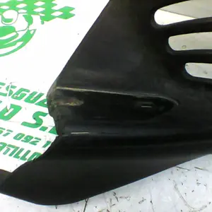 Foto de Carcasa lateral trasera izquierda Vespa ET2 50 referencia 316-19-33857 foto 2